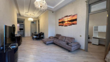 4 otaqlı Köhnə tikili, Satış, Bakı, Nəsimi, 28 may