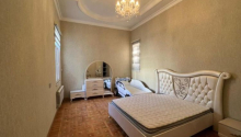 4 otaqlı Köhnə tikili, Satış, Bakı, Nəsimi, 28 may