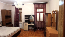 5 otaqlı Köhnə tikili, Kirayə (aylıq), Bakı, Nərimanov, Nəriman Nərimanov