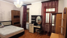 5 otaqlı Köhnə tikili, Kirayə (aylıq), Bakı, Nərimanov, Nəriman Nərimanov
