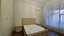 4 otaqlı Köhnə tikili, Kirayə (aylıq), Bakı, Səbail, Sahil
