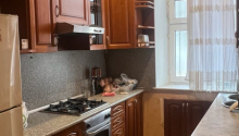 3 otaqlı Köhnə tikili, Kirayə (aylıq), Bakı, Səbail, İçəri şəhər