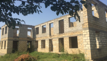 25 sot Torpaq, Satış, Ağdaş