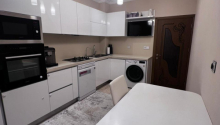 3 otaqlı Köhnə tikili, Satış, Bakı, Səbail