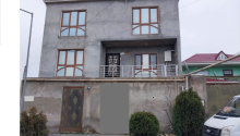8 otaqlı Villa / Həyət evi