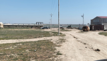 11 sot Torpaq, Satış, Abşeron
