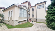 7 otaqlı Villa / Həyət evi