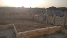 7 sot Torpaq, Satış, Abşeron