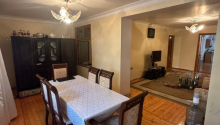 8 otaqlı Köhnə tikili
