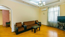 3 otaqlı Köhnə tikili, Kirayə (gündəlik), Bakı, Səbail, Sahil
