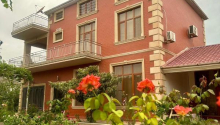 7 otaqlı Villa / Həyət evi