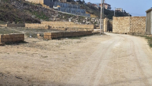 12 sot Torpaq, Satış, Abşeron