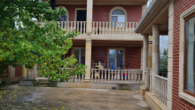 7 otaqlı Villa / Həyət evi