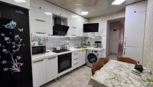 4 otaqlı Köhnə tikili