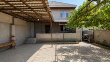 4 otaqlı Villa / Həyət evi