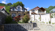 7 otaqlı Villa / Həyət evi, Kirayə (gündəlik), Qax