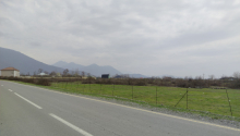 5 sot Torpaq, Satış, Qəbələ