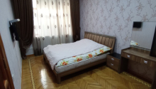 4 otaqlı Köhnə tikili, Kirayə (aylıq), Bakı, Səbail, Sahil