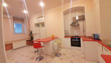 4 otaqlı Villa / Həyət evi, Kirayə (aylıq), Bakı, Səbail, İçəri şəhər