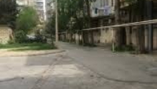 3 sot Torpaq, Satış, Sumqayıt