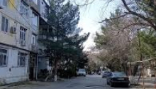 3 sot Torpaq, Satış, Sumqayıt