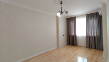 4 otaqlı Köhnə tikili, Satış, Bakı