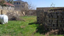 4 sot Torpaq, Satış, Abşeron