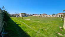 12 sot Torpaq, Satış, Abşeron