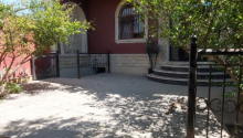 7 otaqlı Villa / Həyət evi