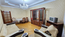 3 otaqlı Köhnə tikili, Kirayə (aylıq), Bakı, Yasamal, Elmlər Akademiyası