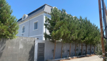 16 otaqlı Villa / Həyət evi