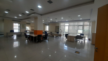 9 otaqlı Ofis