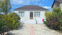 4 otaqlı Villa / Həyət evi