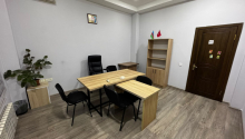 1 otaqlı Ofis, Kirayə (aylıq), Bakı, Nərimanov, Nəriman Nərimanov