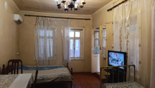 1 otaqlı Villa / Həyət evi, Kirayə (aylıq), Bakı, Nəsimi, Nizami